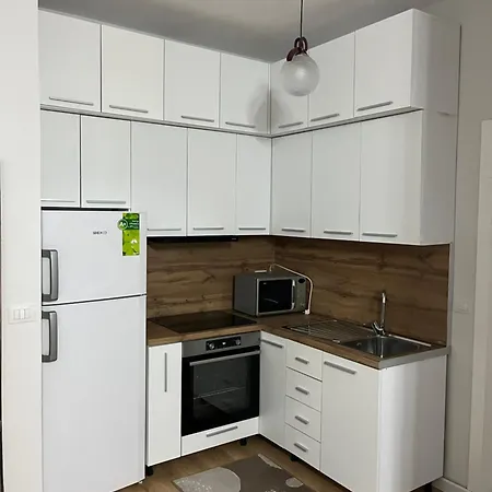 Sala Nr. 4 *